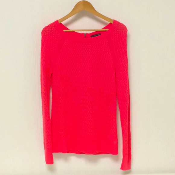 American Eagle Hot Pink Sweater - Picture 1 of 4